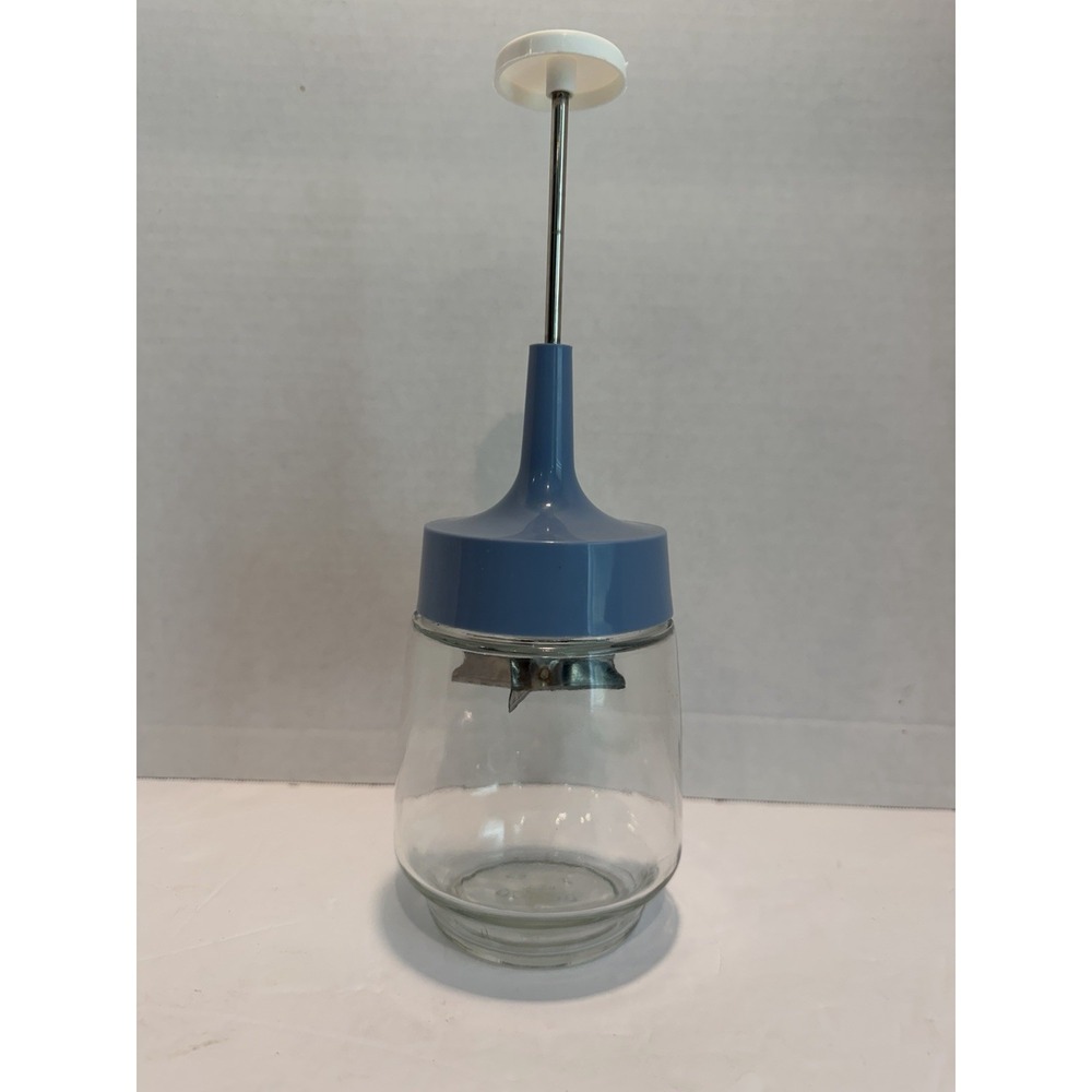 Vintage GEMCO Food/Nut Chopper Stainless Blades Glass Blue Plastic Top USA